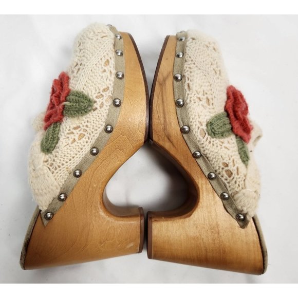 Steve Madden Women's Sz. 7 Magnify Floral Crochet Wooden Platform Clog - Picture 7 of 8